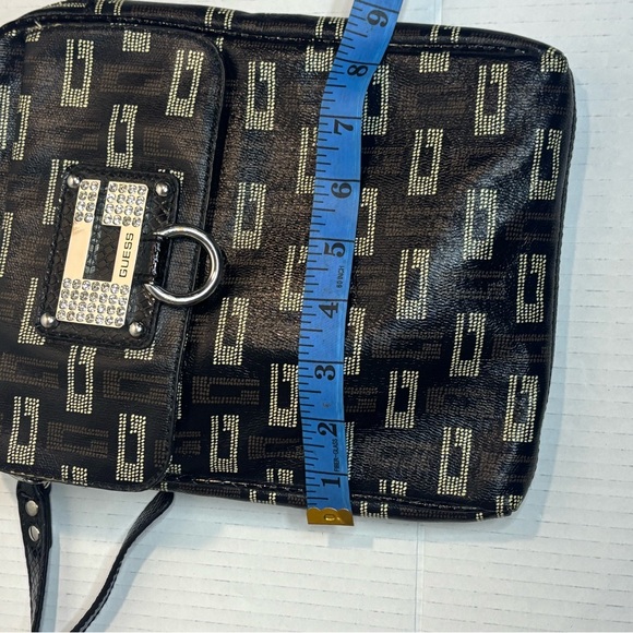 Guess Pattern G Black and Gray Designer Crossbody Bag - Picture 3 of 15